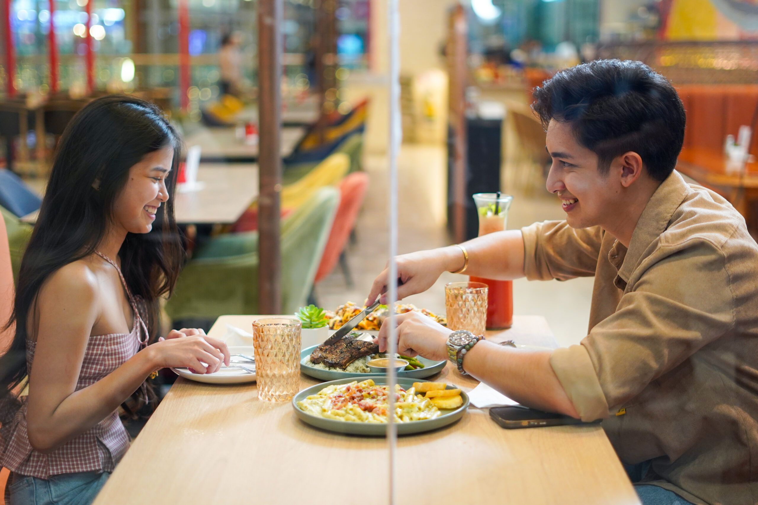 4. Dining scaled