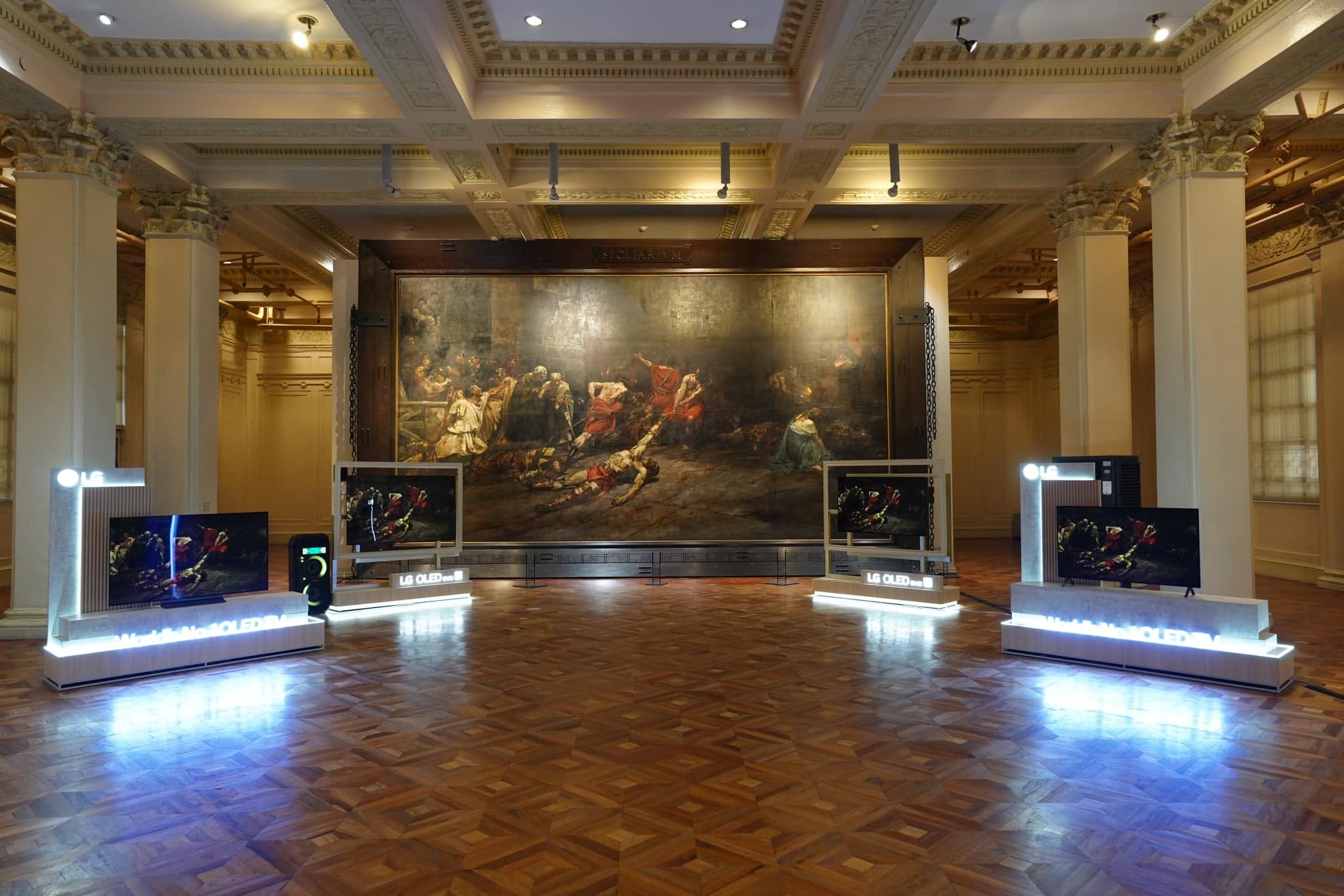 7 LG OLED NMP